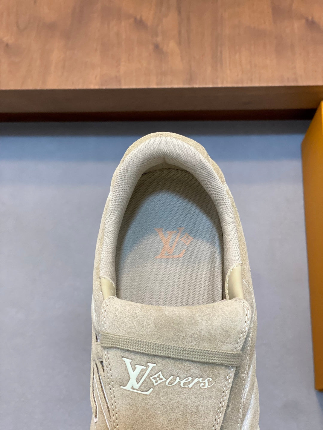 BEIGE SUEDE SNEAKERS