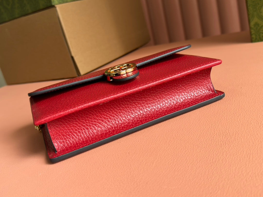 BURGUNDY LEATHER CHAIN WALLET SHOULDER BAG