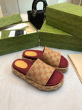 BEIGE & BURGUNDY MONOGRAM PLATFORM SLIDES