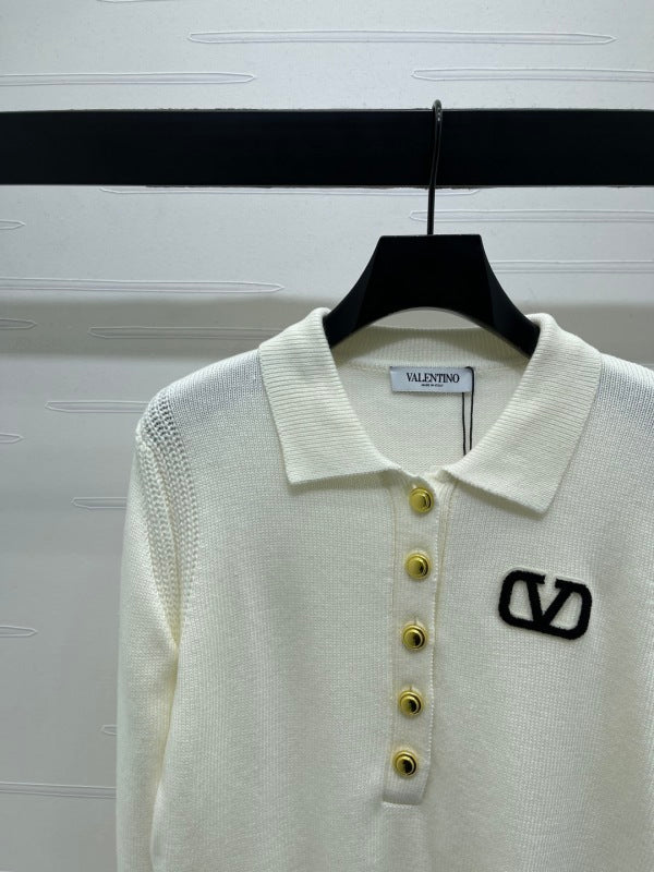 LOGO COLLARED KNIT SWEATER