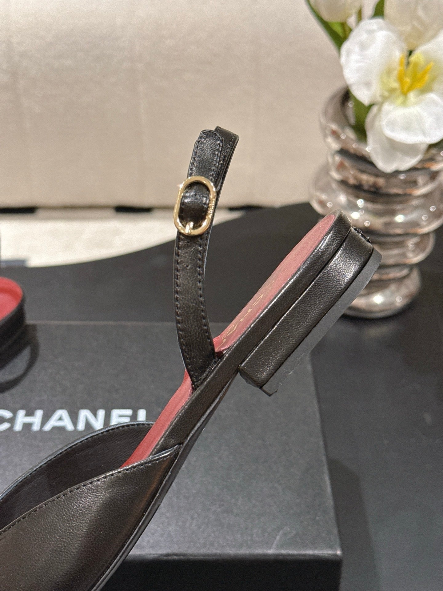 FLORAL EMBELLISHED POINTED SLINGBACK FLATS