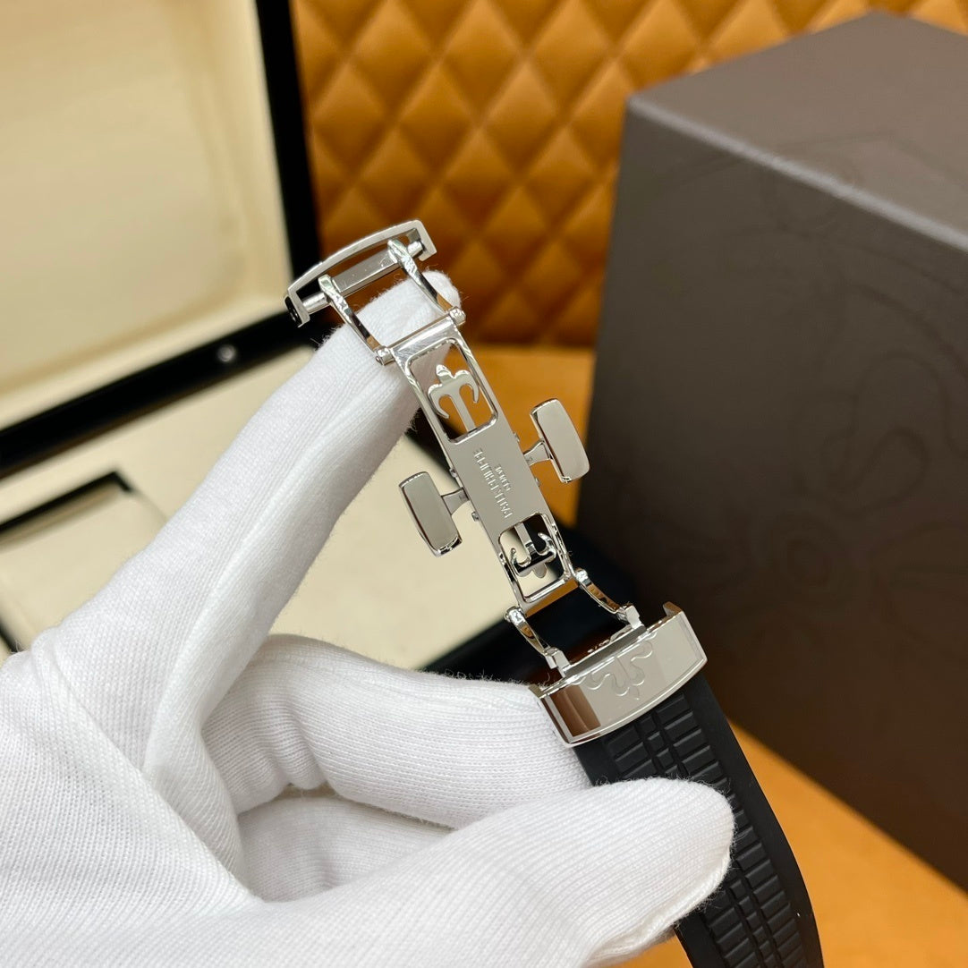 MULTI-FUNCTION LUXURY WATCH