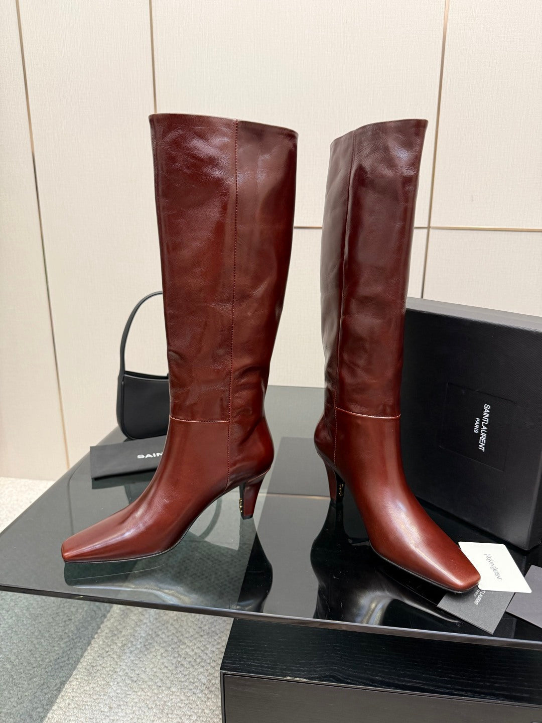 LEATHER KNEE-HIGH STILETTO BOOTS