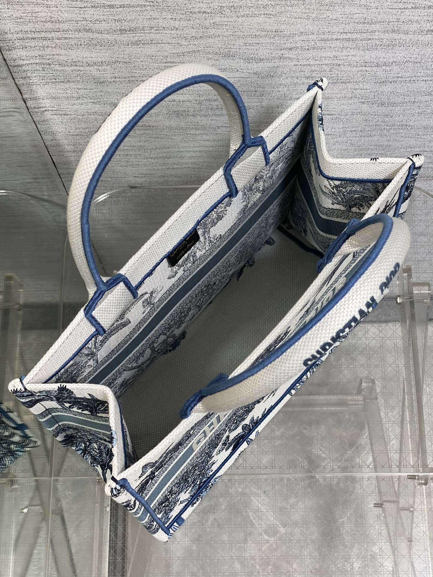 Große Canvas-Tasche mit botanischem Muster