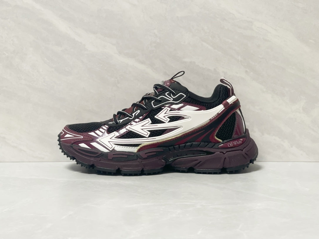 LIGHTWEIGHT TRAIL RUNNING SNEAKERS WITH GRIP SOLE