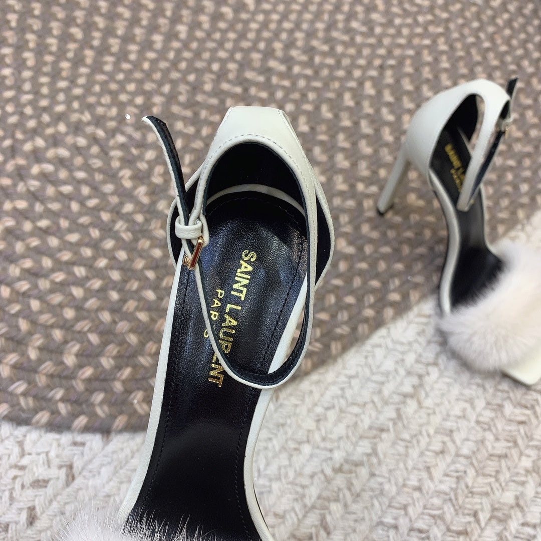 WHITE HIGH HEEL SANDALS WITH FUR DETAIL