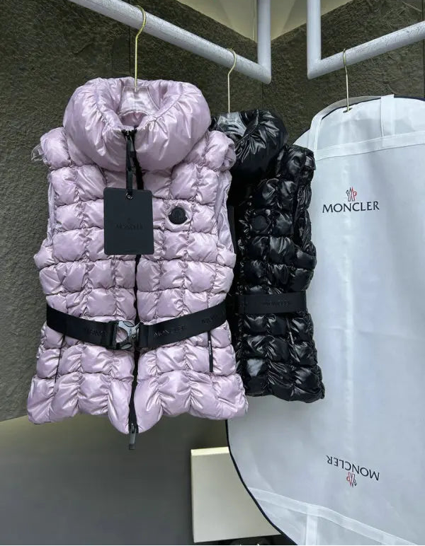 BELTED QUILTED HOODED PUFFER VEST
