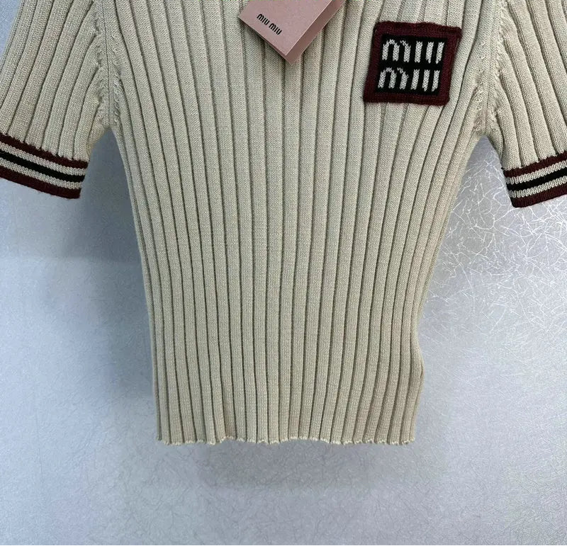 RIBBED LOGO CONTRAST TRIM KNIT TOP