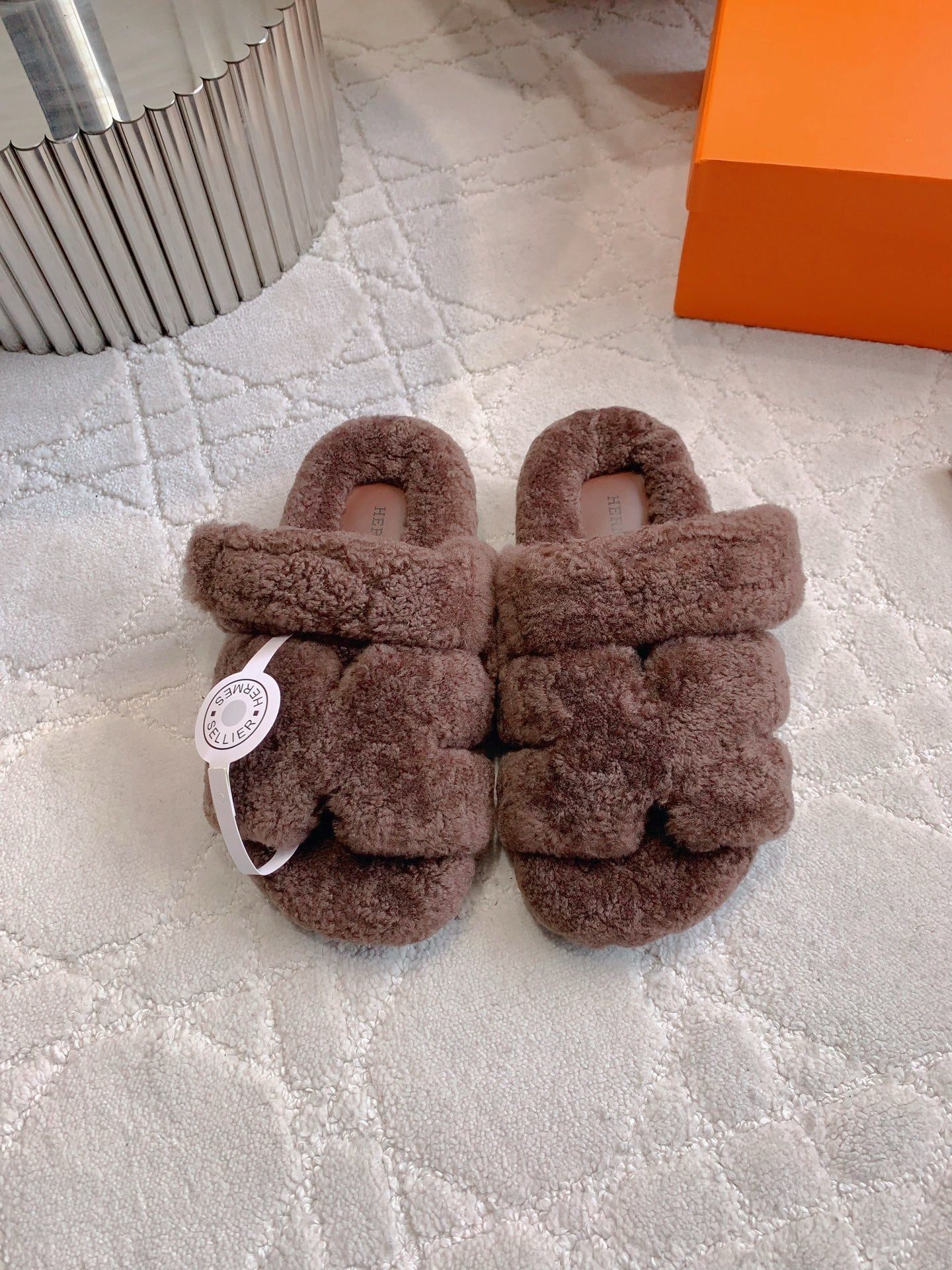 PLUSH BROWN LOUNGE SLIDES WITH ULTRA SOFT FINISH