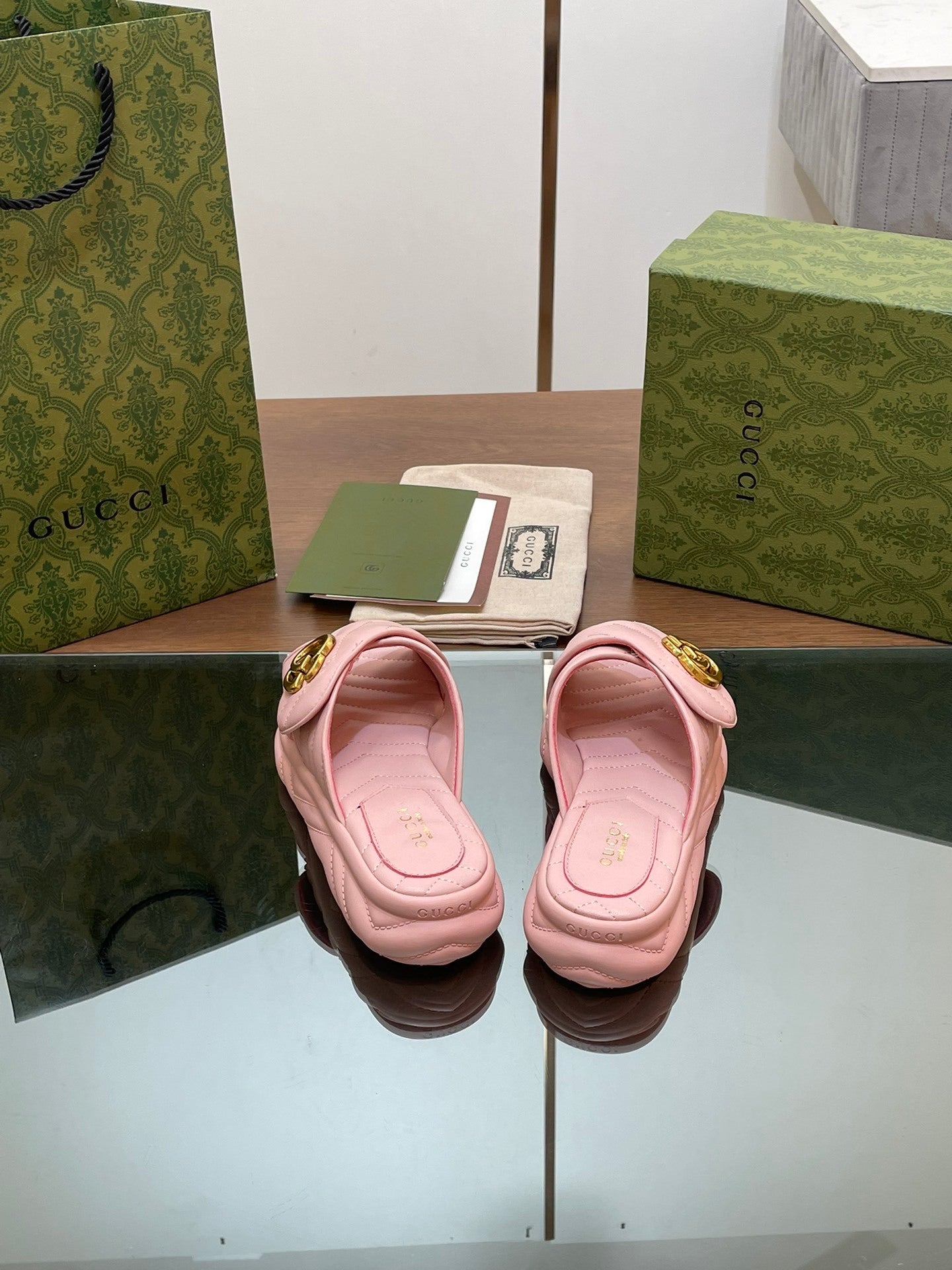 QUILTED PLATFORM SLIDE SANDALS – BLUSH PINK