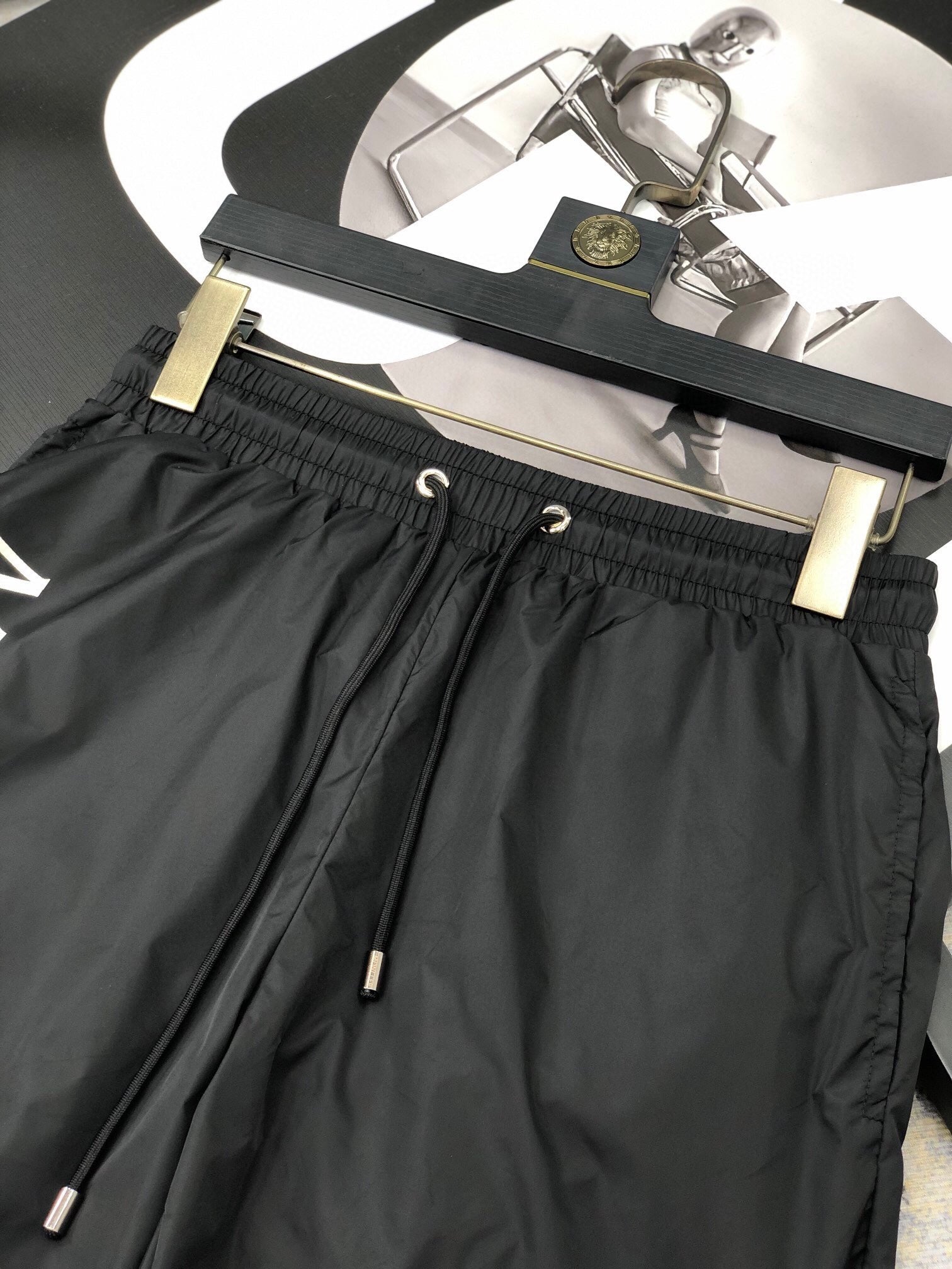 SPORT LOGO SWIM SHORTS – BLACK