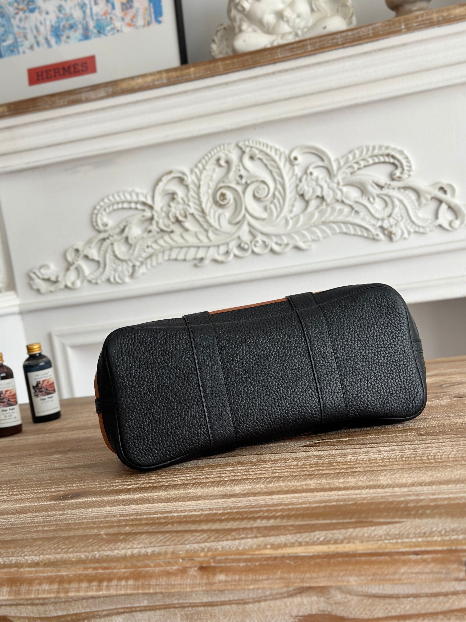 STRUCTURED CANVAS TOTE HANDBAG