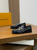 SCHWARZE LACK-LOAFERS