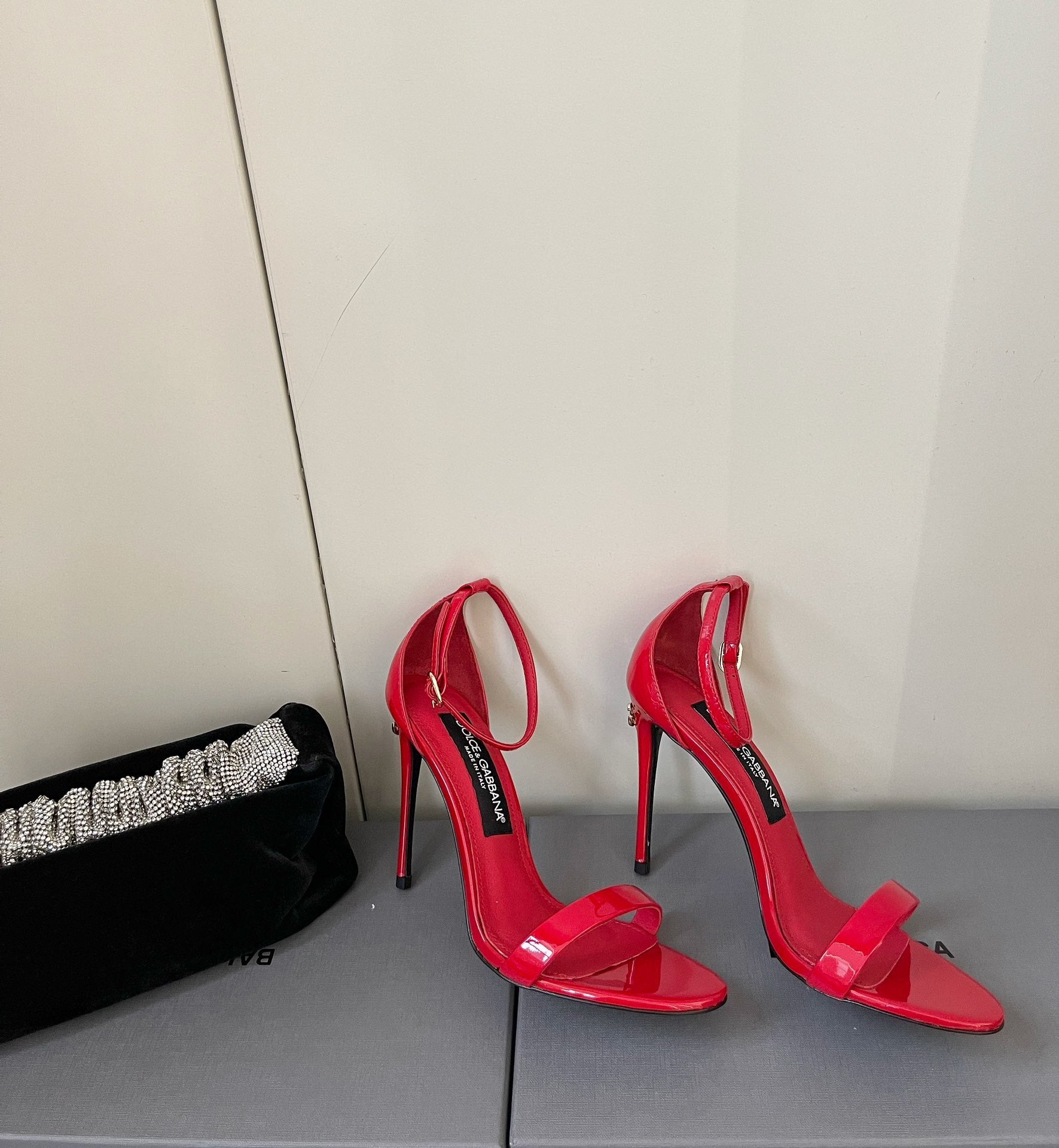 RED PATENT STRAPPY HEELS