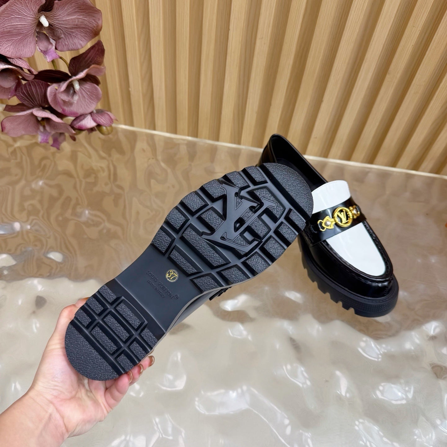 BLACK & WHITE CHUNKY SOLE DESIGNER LOAFERS