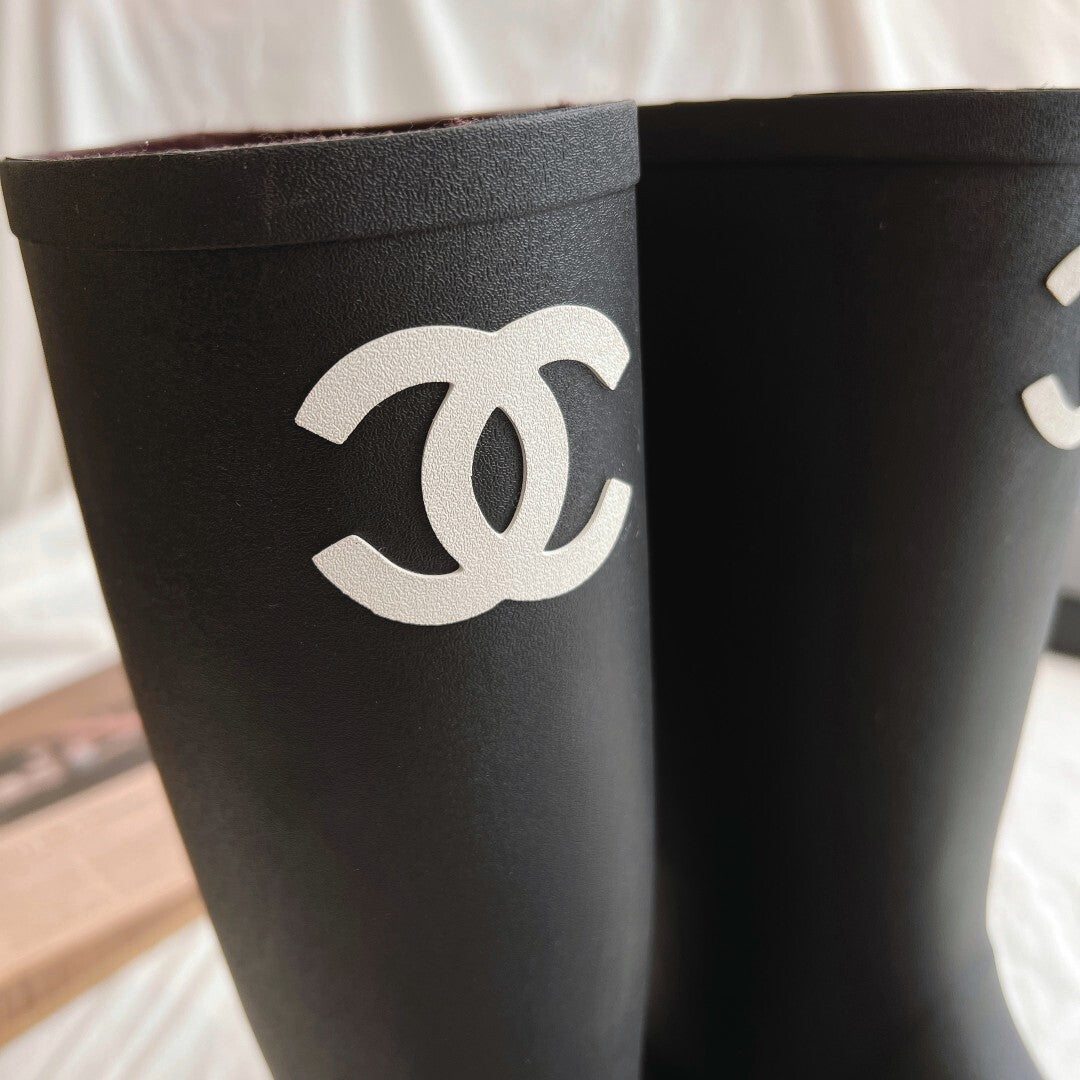 CLASSIC BLACK LOGO RUBBER BOOTS