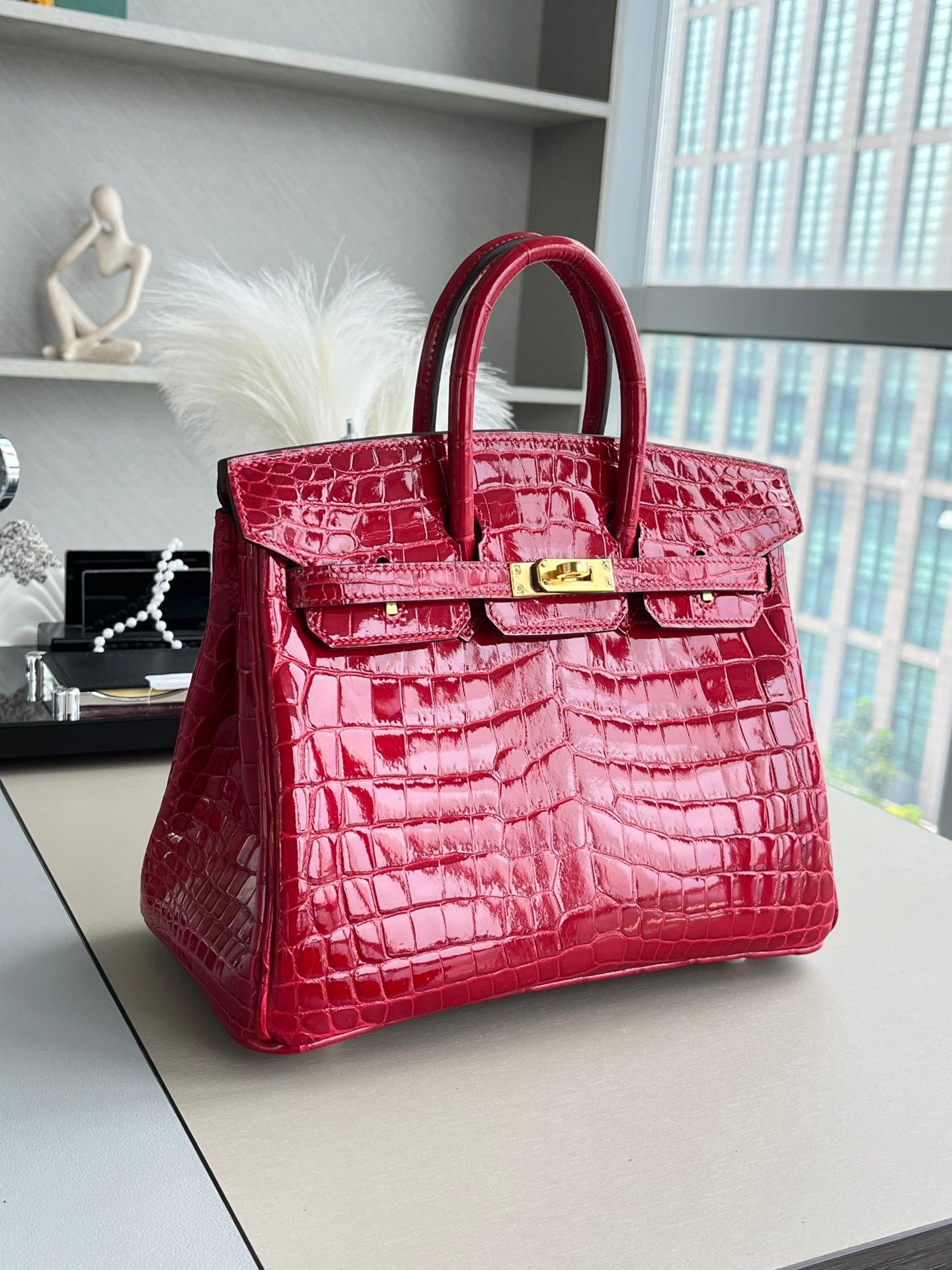RUBY ALLIGATOR ICON BAG