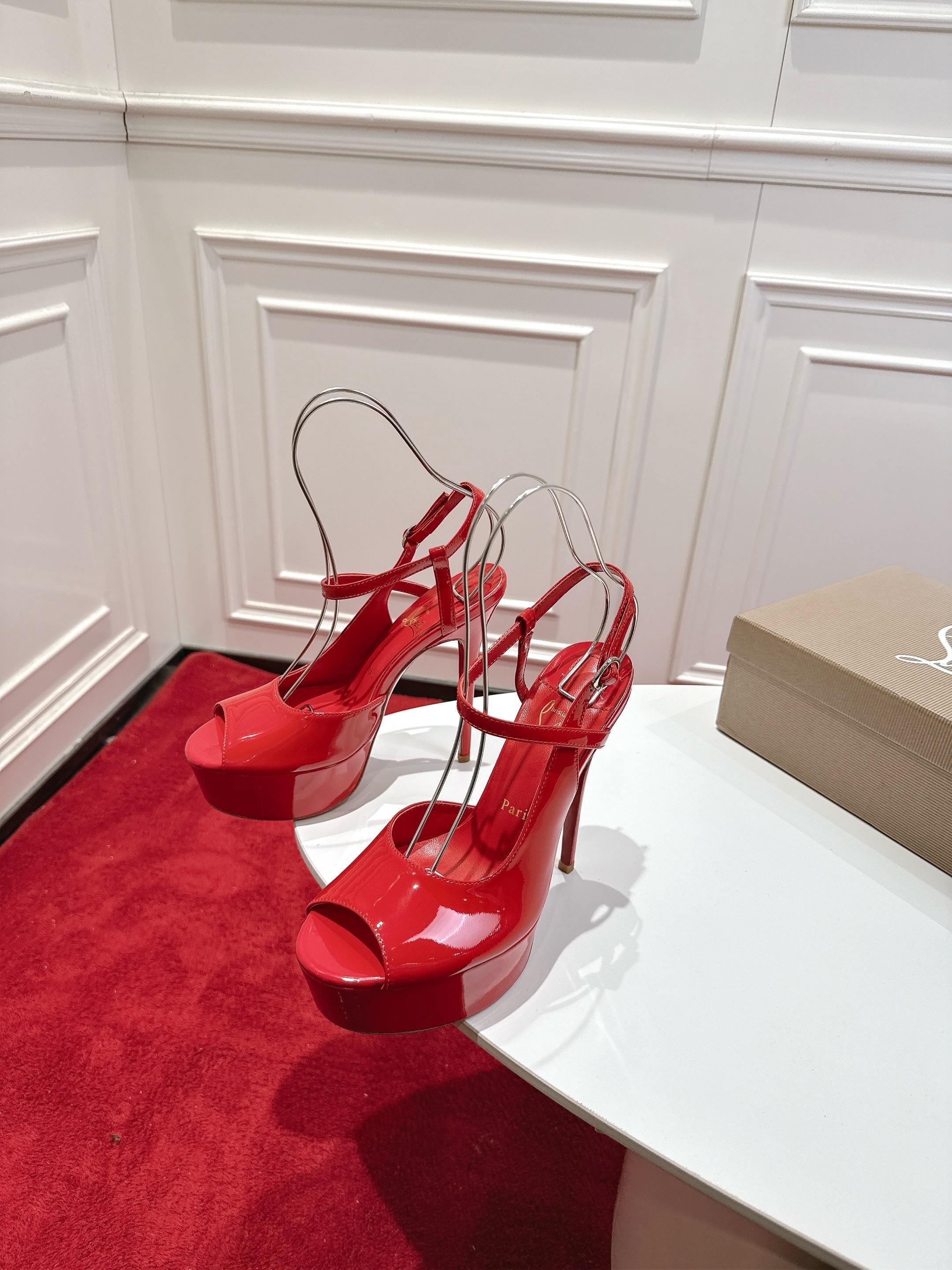 RED PATENT PLATFORM PEEP-TOE ANKLE STRAP HEELS