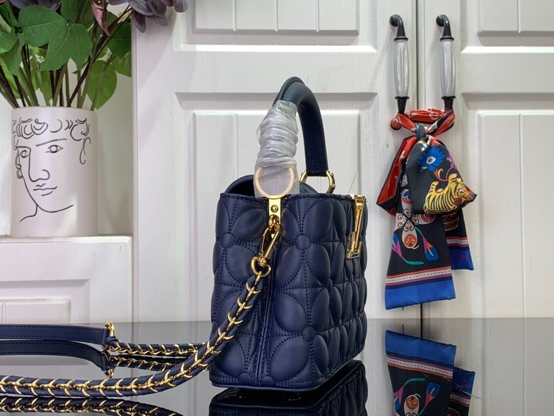 QUILTED TOP HANDLE BAG