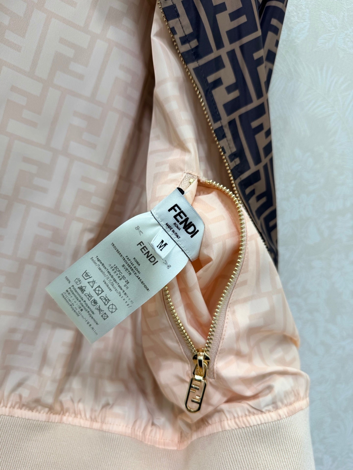 PATTERN ZIP JACKET