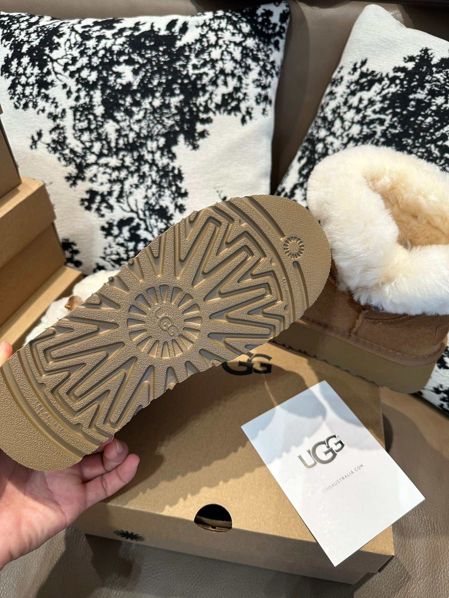 COZY FUR-LINED PLATFORM ANKLE BOOTS