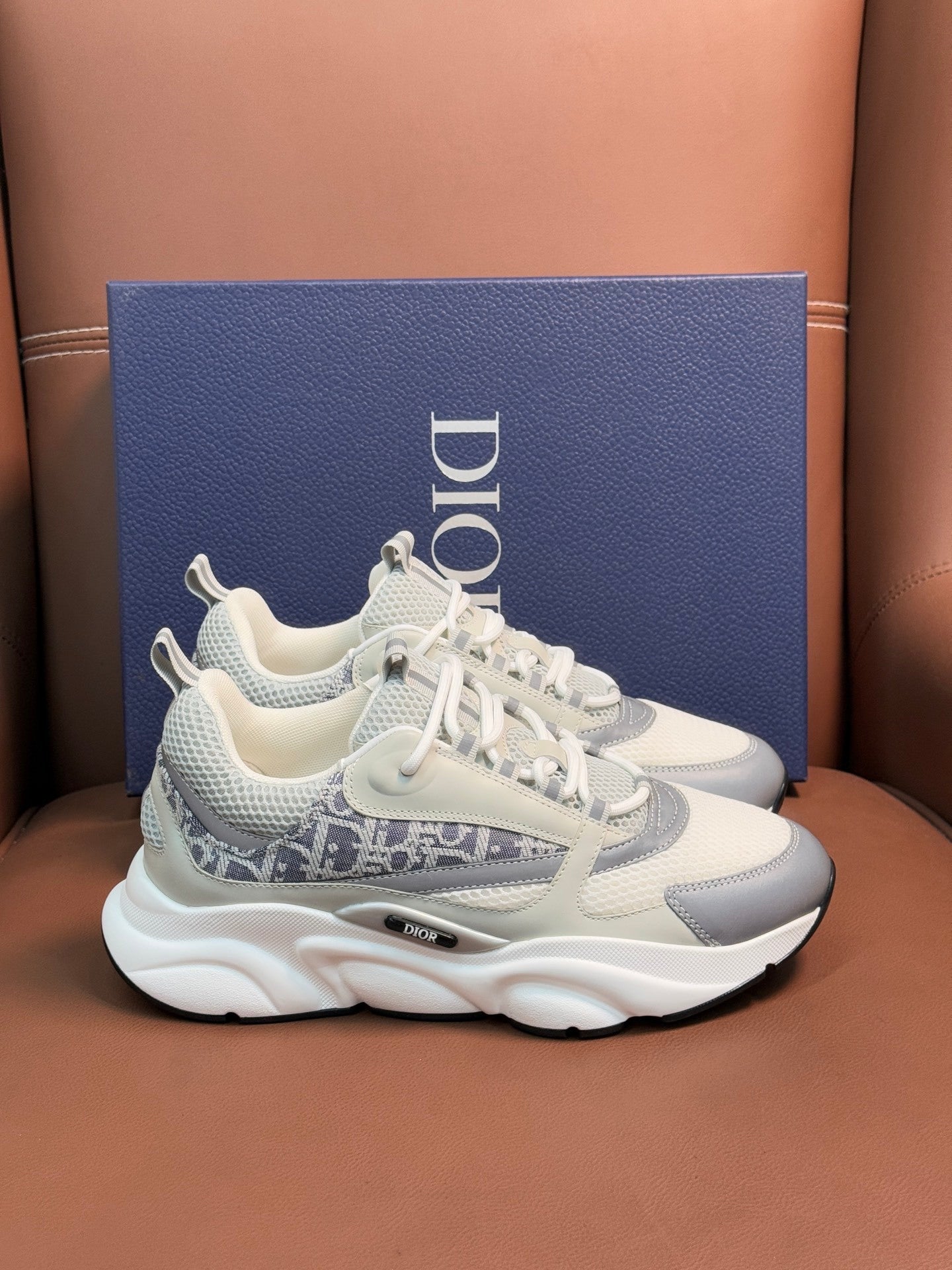 WHITE & GREY MONOGRAM CHUNKY DESIGNER SNEAKERS