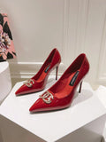 RED PATENT POINTED TOE HEEL PUMPS