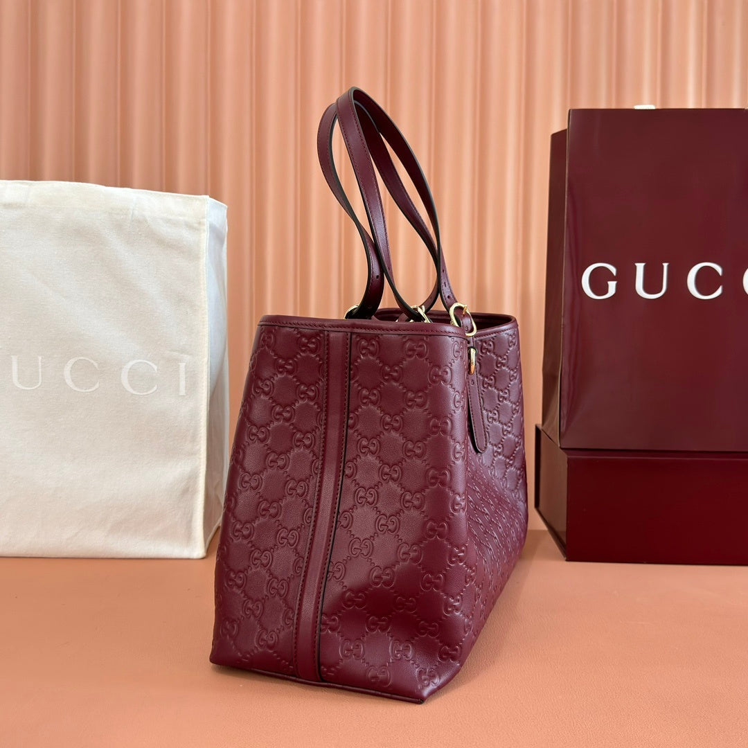 BURGUNDY EMBOSSED LEATHER LUXURY TOTE SHOULDER BAG WITH GOLD HARDWARE