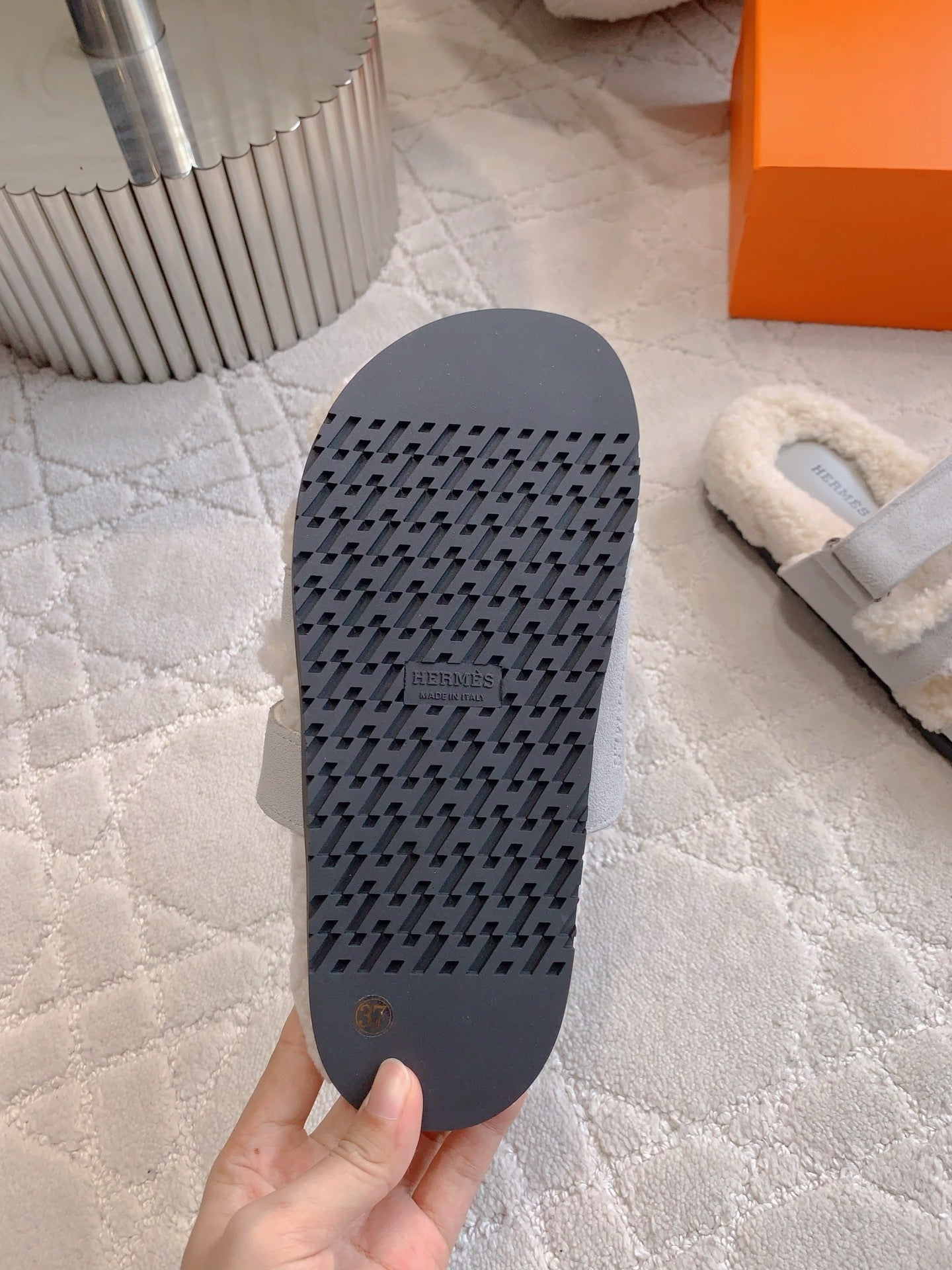 COZY SHEARLING STYLE SLIDES WITH ADJUSTABLE STRAP