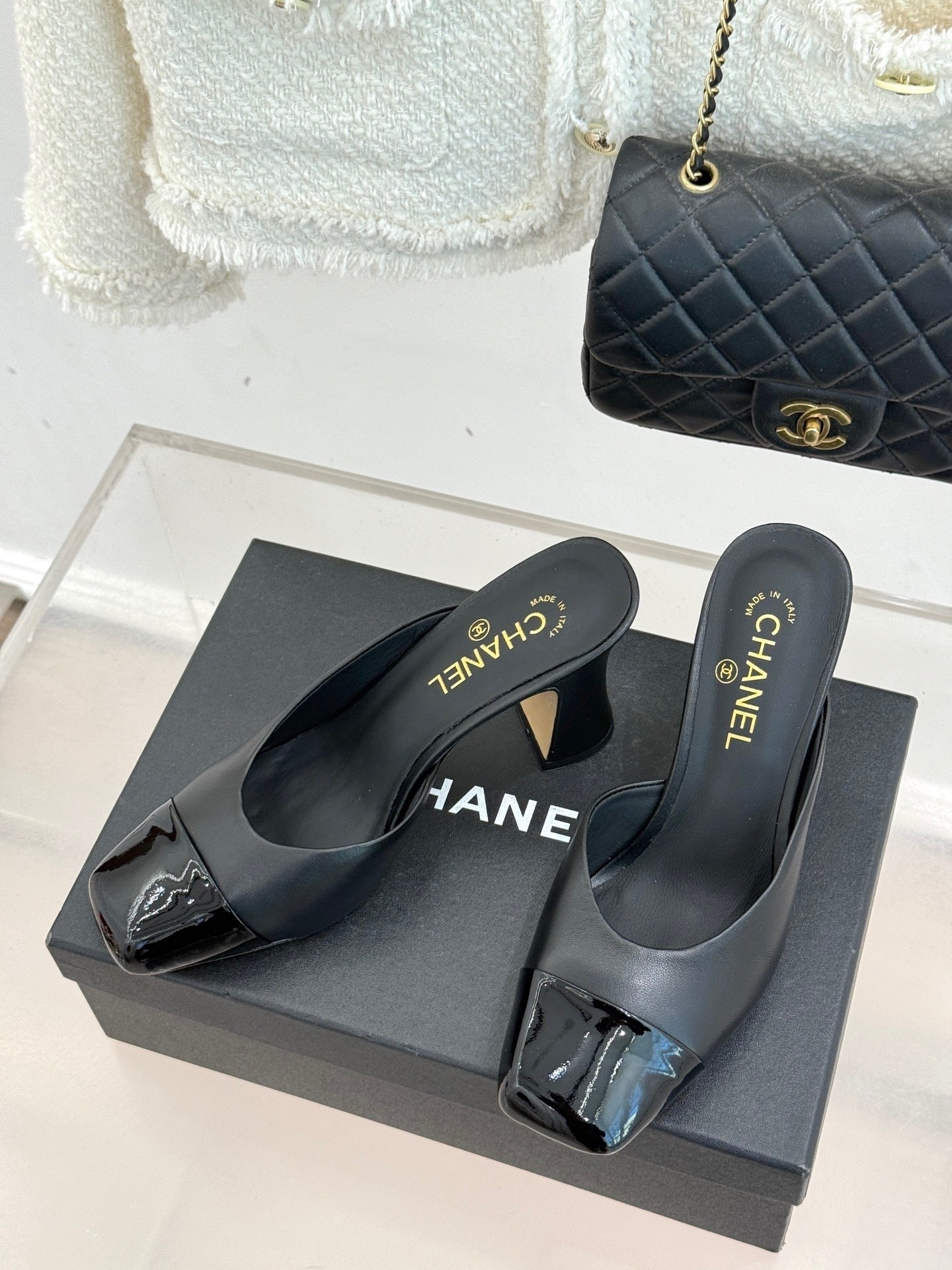 BLACK LEATHER CAP-TOE MULE HEELS WITH GOLD DETAIL