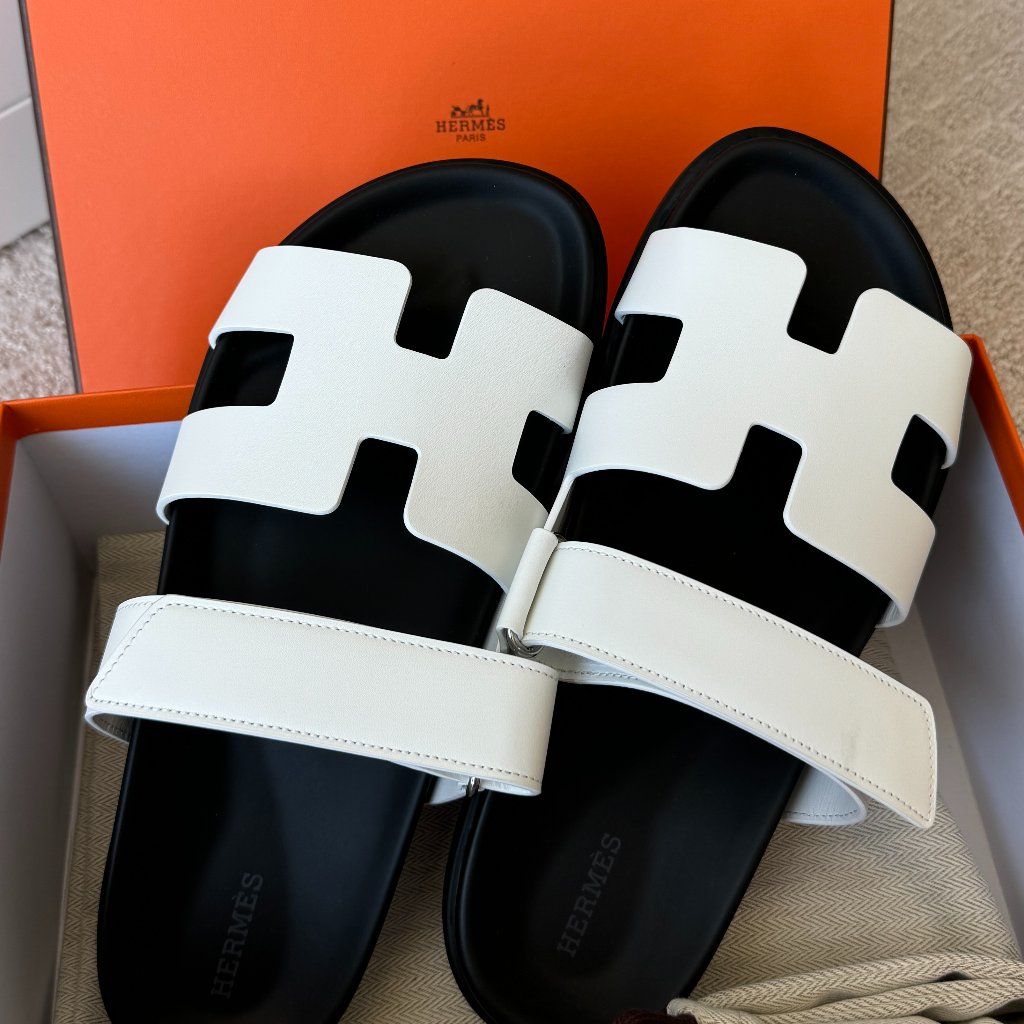 TWO-TONE COMFORT SLIDE SANDALS