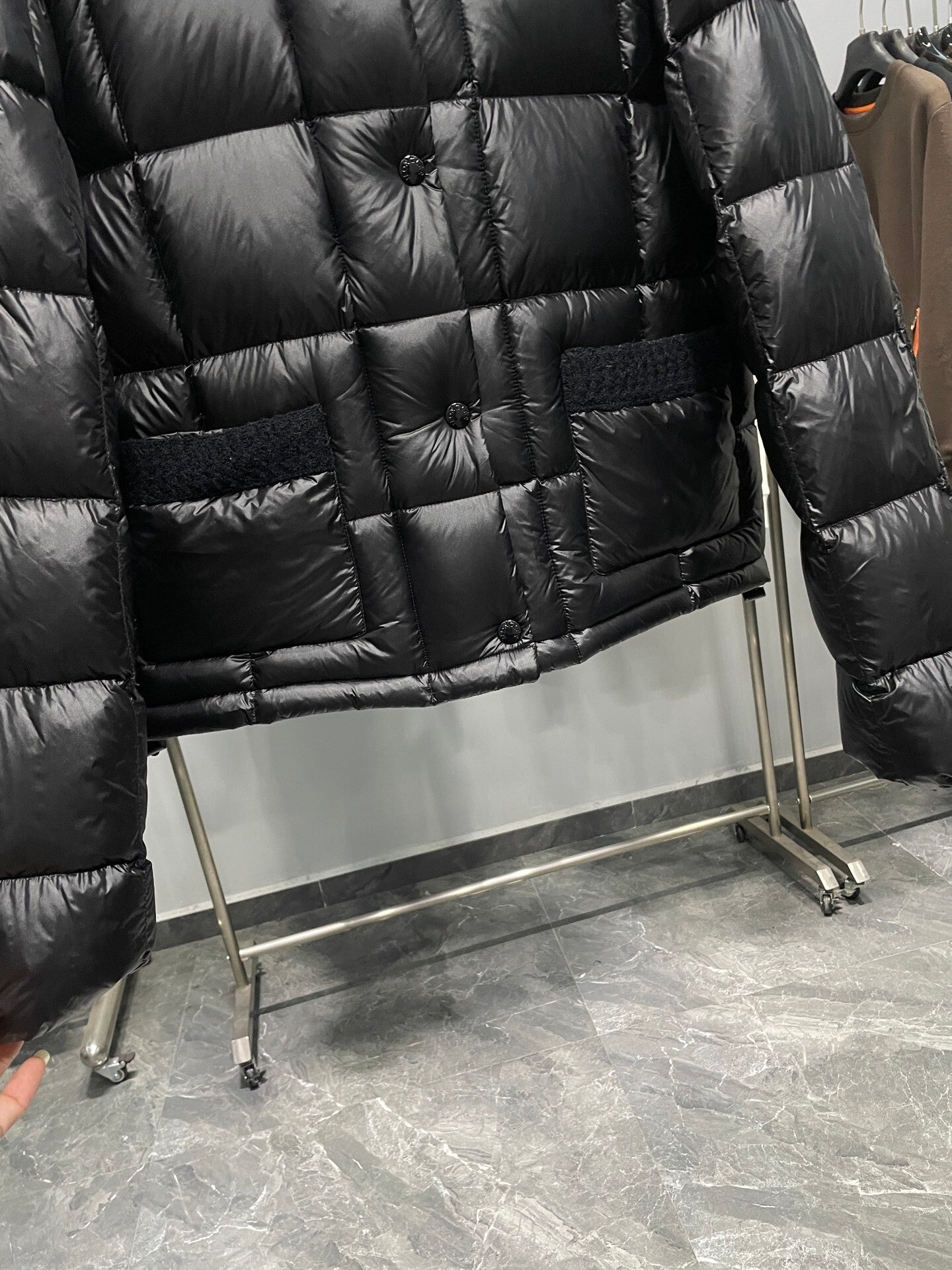 QUILTED HIGH-NECK PUFFER DOWN JACKET