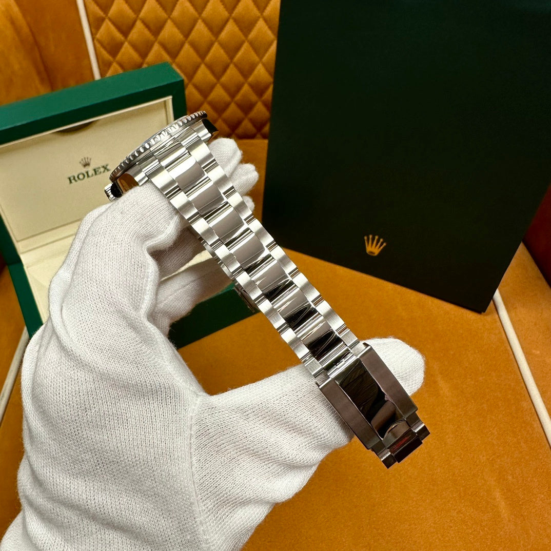 SPORT CHRONO STEEL WATCH WITH DUAL TIME