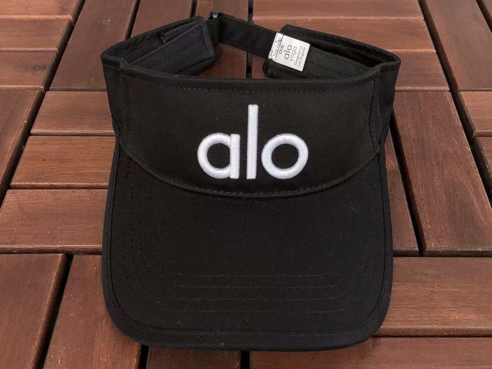 LIGHTWEIGHT ATHLETIC SUN VISOR