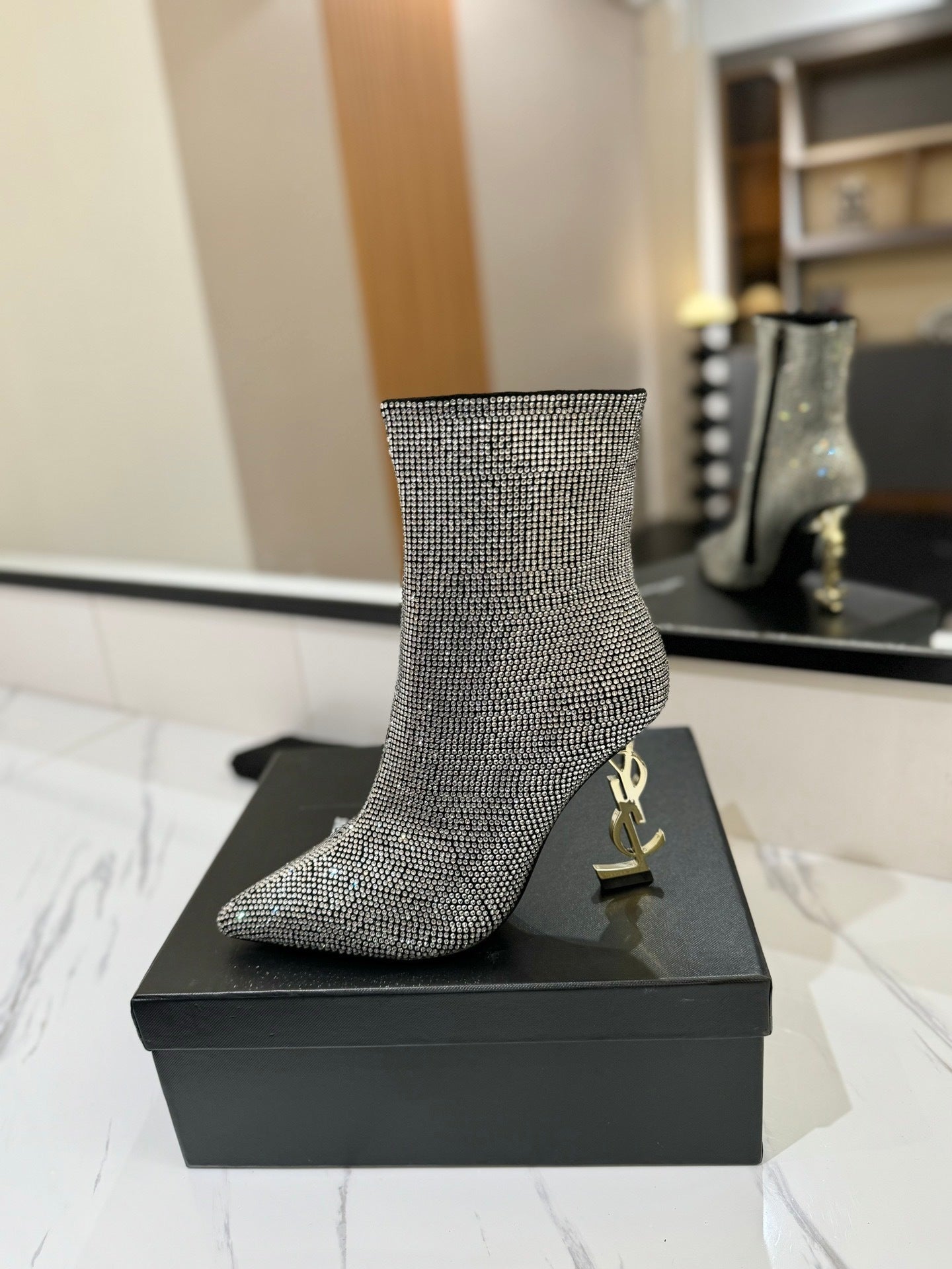 CRYSTAL POINTED HEEL BOOTS