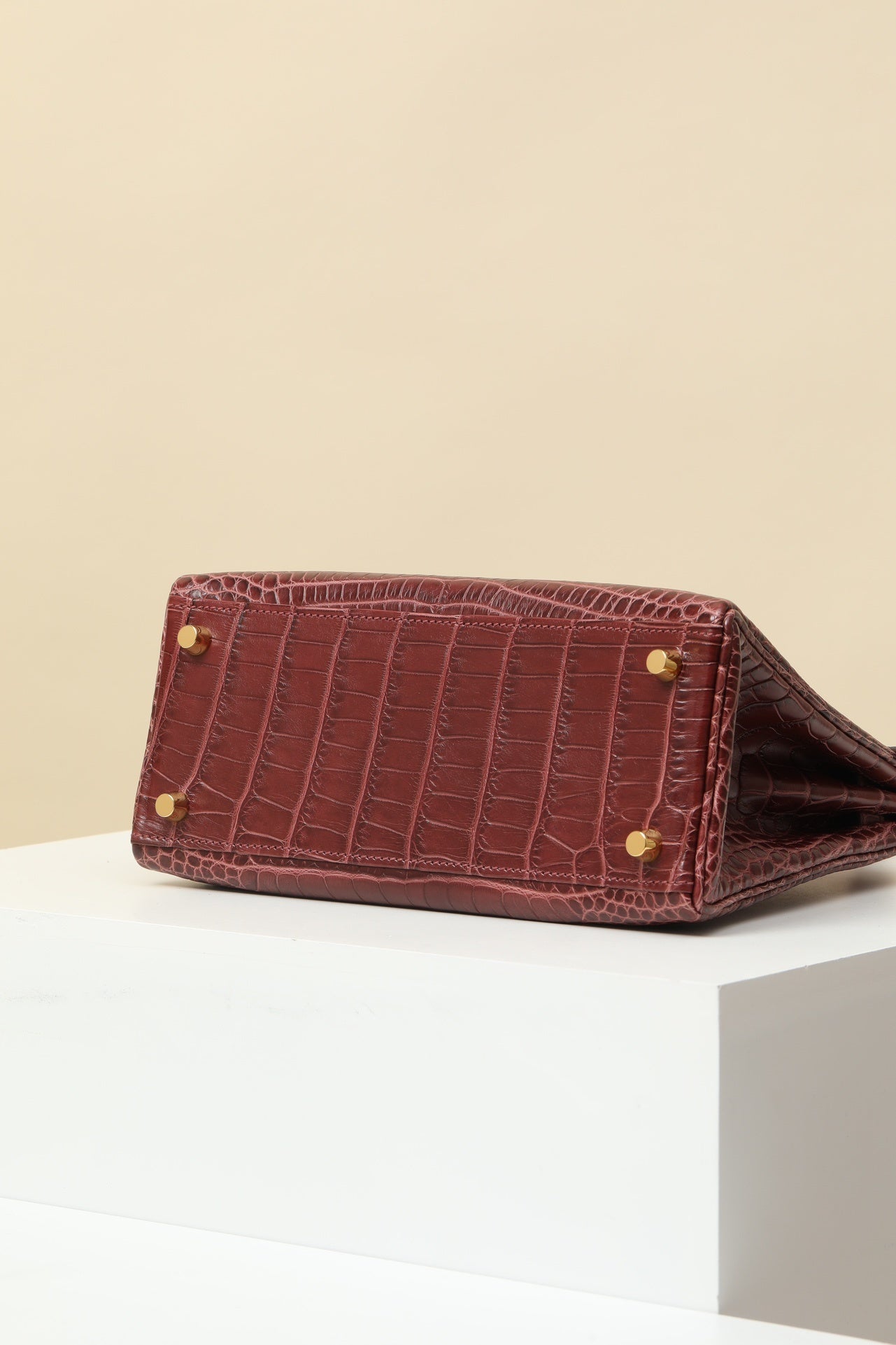 BURGUNDY CROC KELLY