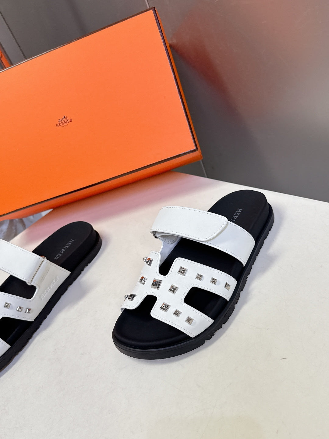 WHITE STUDDED SLIDE SANDALS