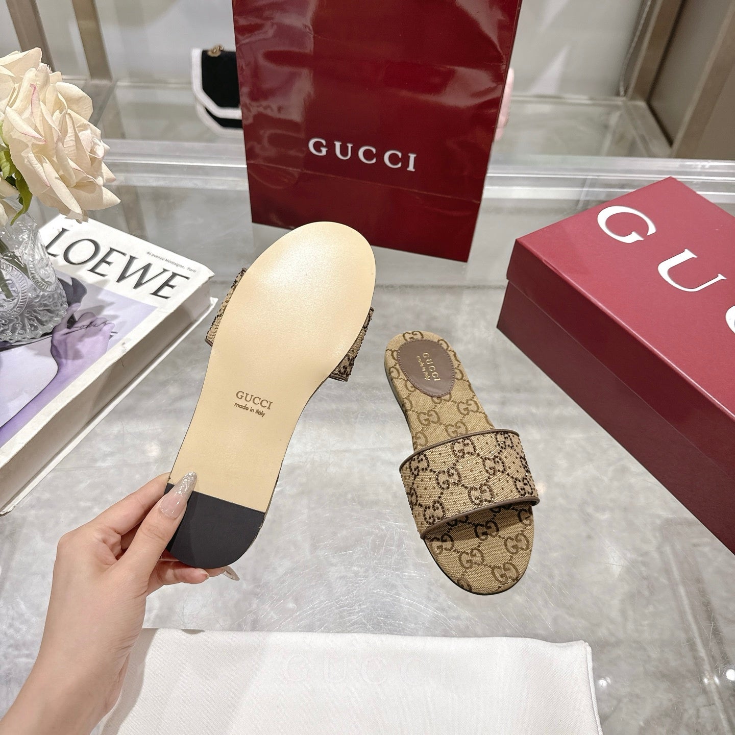 BEIGE PATTERNED SLIDE SANDALS
