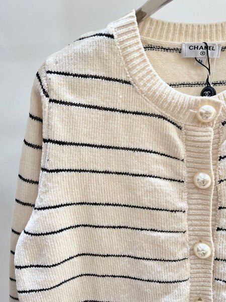 STRIPED BUTTON KNIT CARDIGAN
