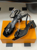 PATENT LEATHER BLOCK HEEL SANDALS – BLACK