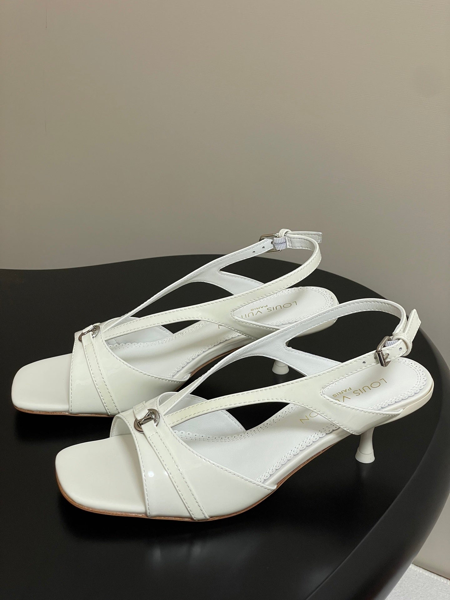 PATENT STRAP SLINGBACK SANDALS – IVORY