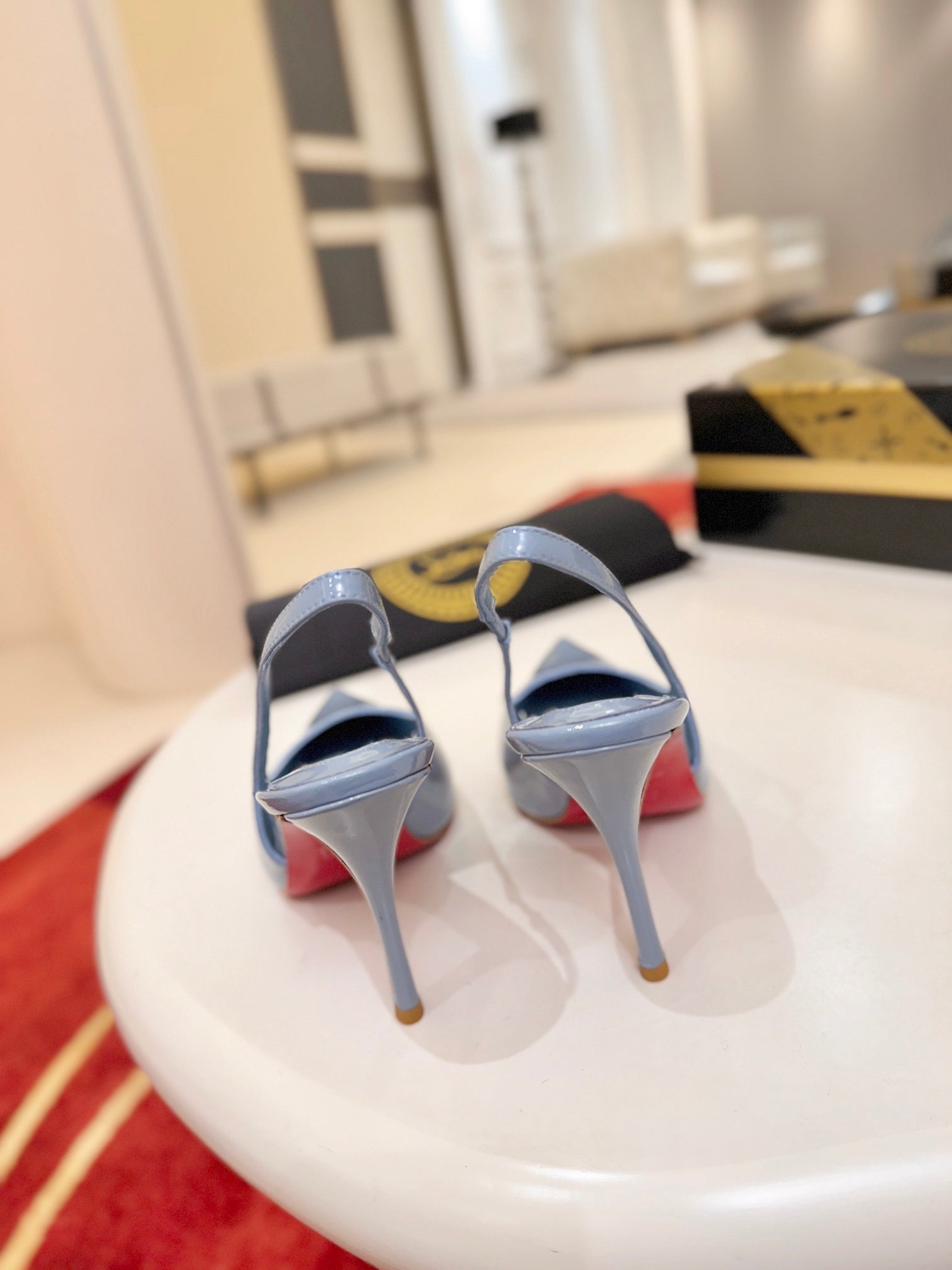 LIGHT BLUE PATENT SLINGBACK HEELS