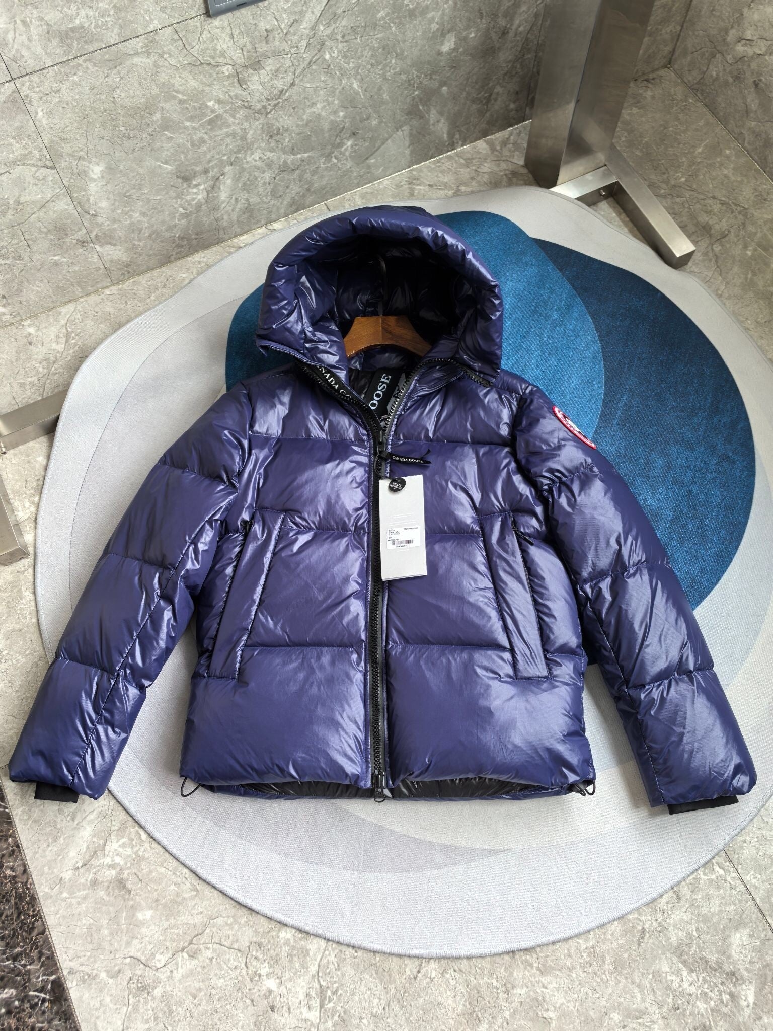 BLUE SHINY HOODED PUFFER JACKET