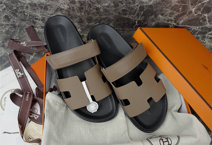 TWO-TONE H-STRAP LEATHER SLIDE SANDALS
