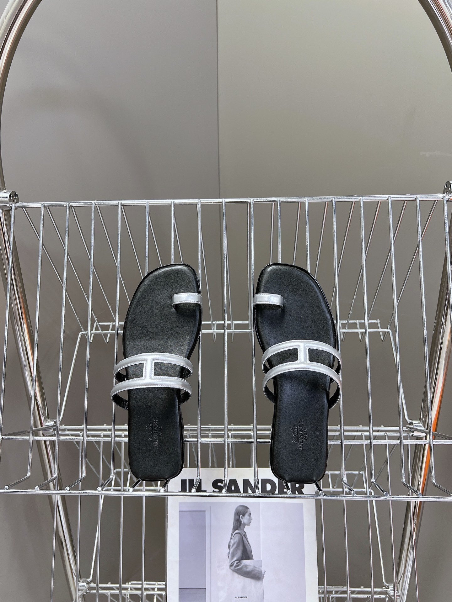 BLACK SILVER STRAP SANDALS