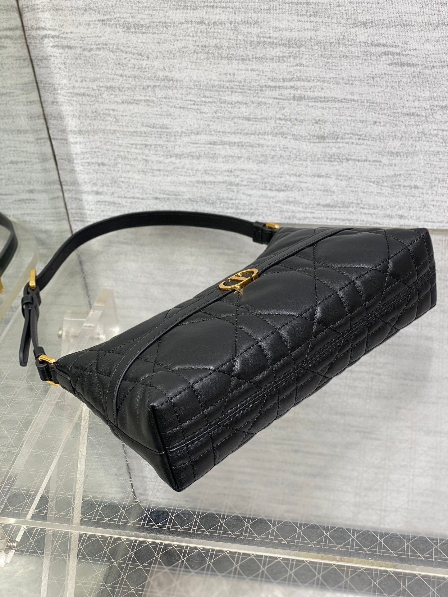 BLACK QUILTED LEATHER TOP-HANDLE BAG