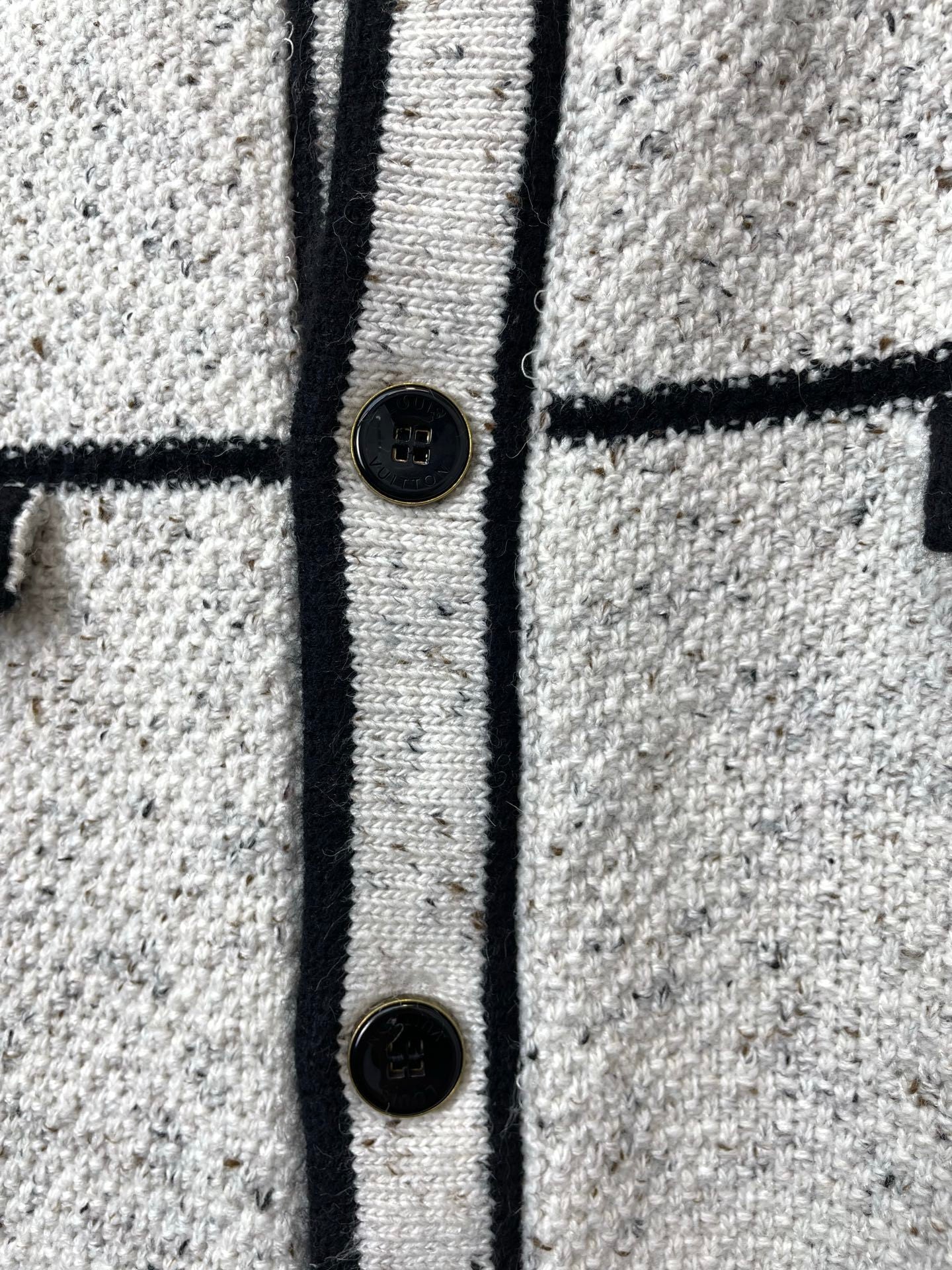 TEXTURED BUTTON-UP KNIT CARDIGAN WITH CONTRAST TRIM