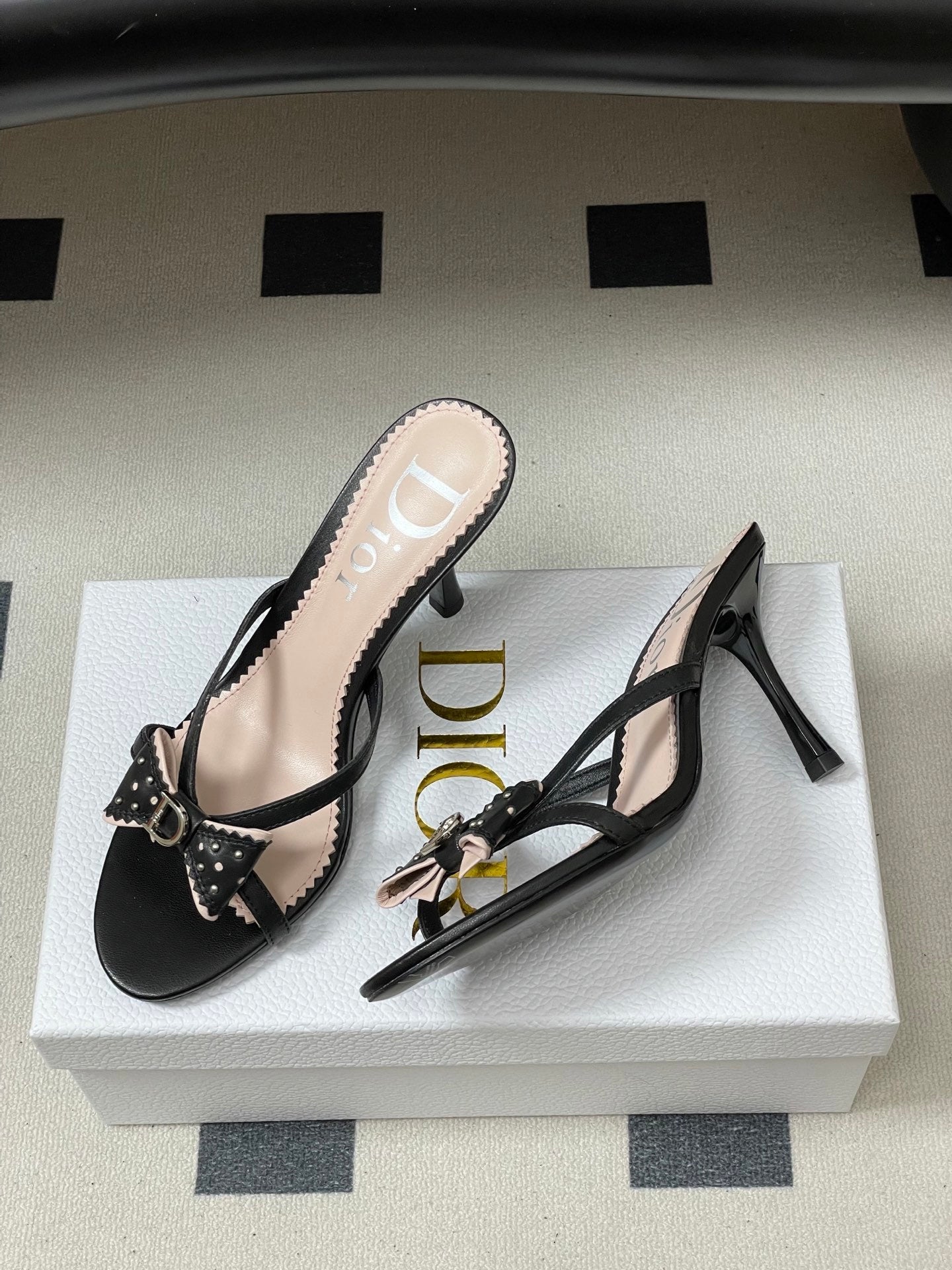 BLACK BOW DETAIL STRAP STILETTO SANDALS