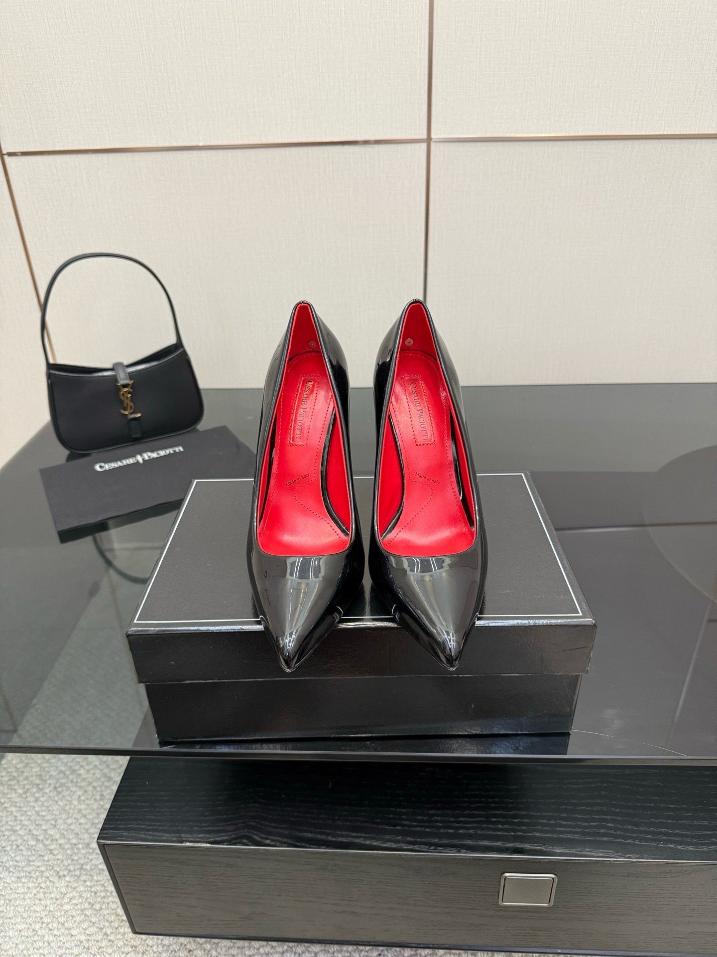METALLIC DAGGER STILETTO PUMPS – BLACK PATENT EDITION