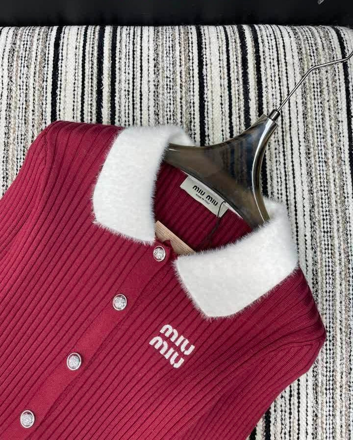 RIBBED KNIT CONTRAST CARDIGAN